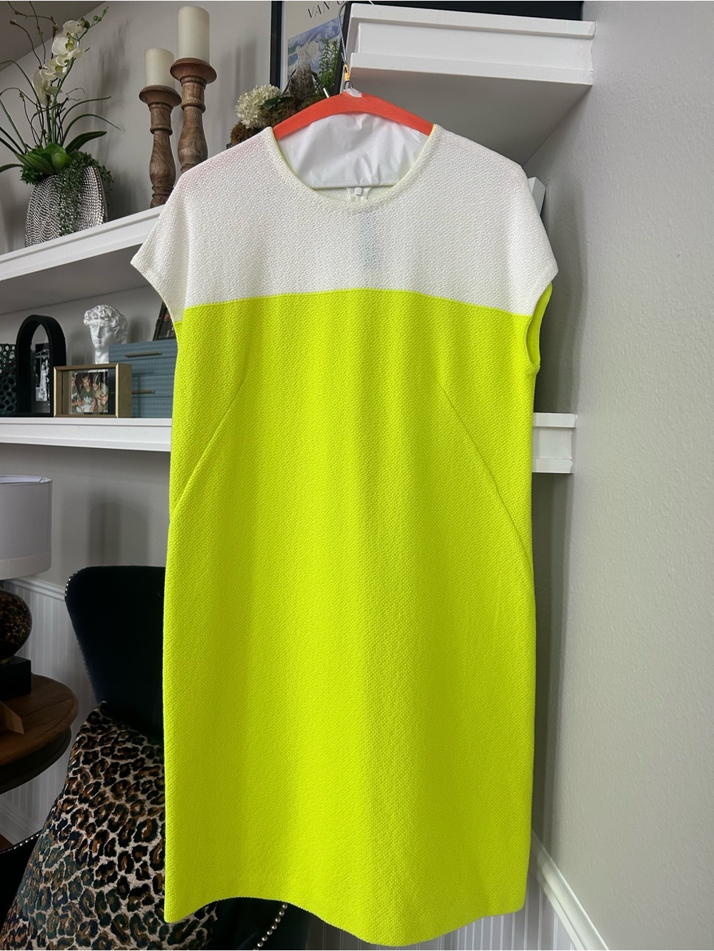 ST.JOHN white and neon yellow dress. So comfortable for any occasion.